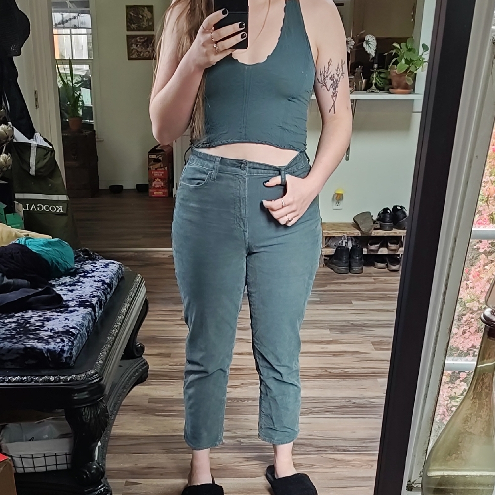 American Eagle Mom Jeans